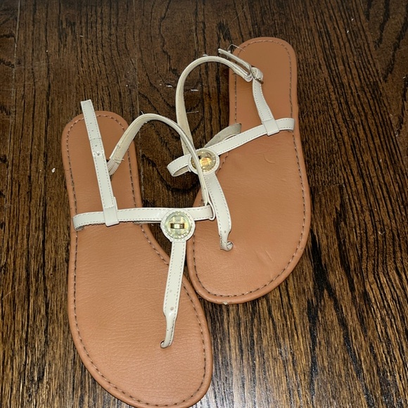 Sandals - Picture 1 of 3